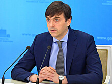 Министр просвещения Кравцов назвал "уголовным делом" сбор средств на ремонт школ