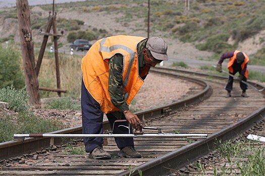 В Киргизии активизируют переговоры о железной дороге из Китая