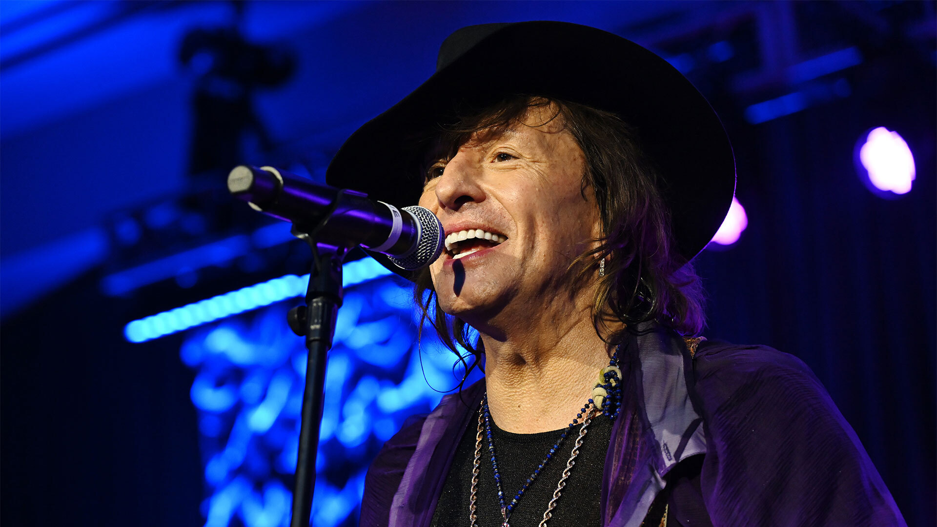 Гитарист Ричи Самбора жалеет, что не ушел из Bon Jovi раньше