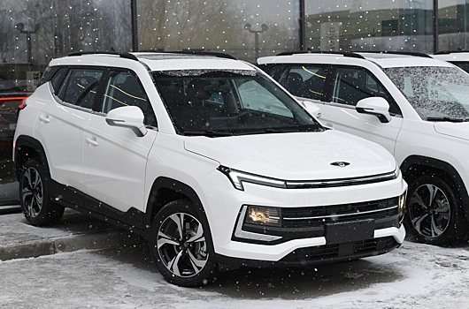 Жители Подмосковья обсудили новый «Москвич 3» соседа