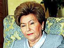 Наина Ельцина побывает на инаугурации Путина