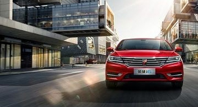 Новый Roewe RX5 eMAX 2022 выходит на рынок: характеристики, оснащение и цены