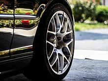 В Гидрометцентре России рассказали, когда "переобувать" автомобиль