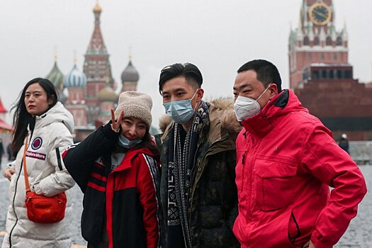 В Москву прибыли первые после начала пандемии туристы из Китая