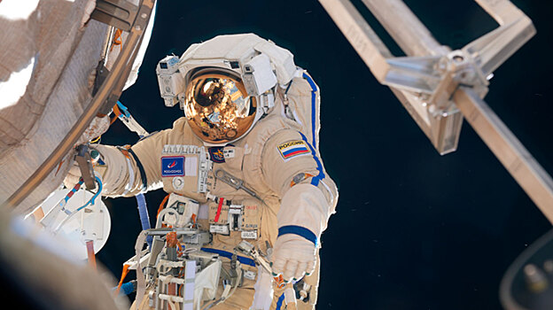 Россияне мечтают о космосе: «Ты – на Сатурн, я – на Марс»