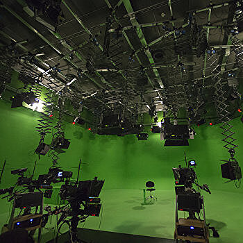 Украинские каналы прекратили телевещание из-за санкций Зеленского