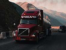 Volvo расторгла контракт с дилером, продавшим грузовик в Россию