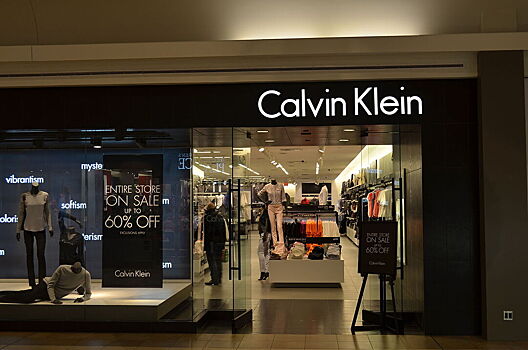 Владелец Calvin Klein закроет 160 магазинов ради экономии миллиардов