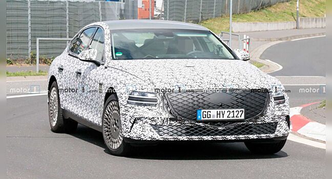 Электрический Genesis G80 сфотографировали во время испытаний на дороге