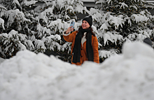 В выходные в Москве продолжится снегопад и ожидаются рекордные по высоте сугробы