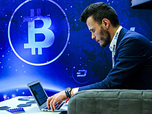 Стоимость биткоина превысила 73 тысячи долларов впервые с середины марта