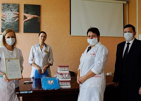 Девять медучреждений получили безвозмездную помощь от банка «Приморье»
