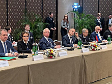 Энергетическое перемирие и битва за ЗАЭС: что обсуждают Мединский и Умеров в Женеве