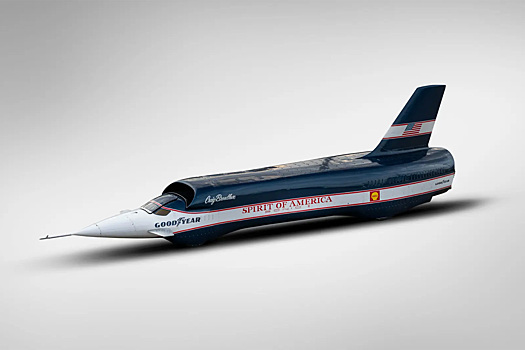 На продажу выставят ракетомобиль, способный разгоняться до 965 км/ч