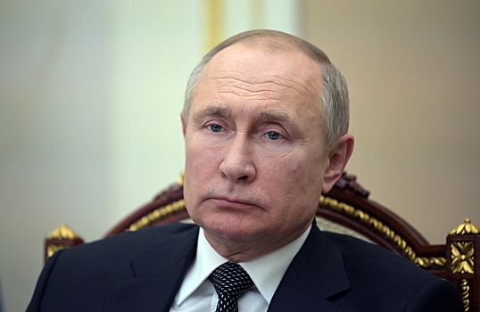 Путин прибыл во Владивосток для проведения президиума Госсовета и участия в ВЭФ