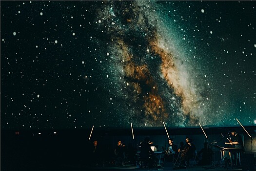 В Московском планетарии представят космическо-симфоническое шоу "Ханс Циммер. Дюна. Гладиатор. Начало"