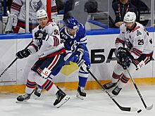 Главный тренер «Нефтехимика» рассказал, почему лидер клуба Юртайкин попадает в ротацию