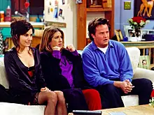 Дженнифер Энистон отмечает 55-й день рождения