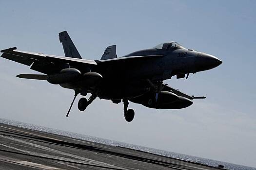 Запад решил поставить Украине истребители F-18