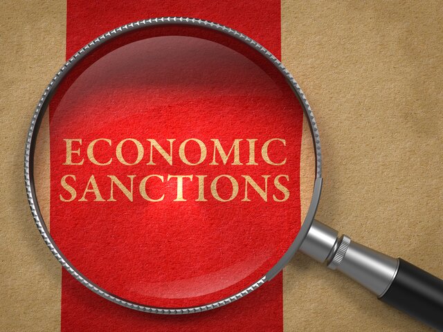 Bloomberg: советники Трампа обсуждают санкции против стран, уходящих от доллара