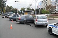 В столкновении Skoda Octavia и Renault Sandero в Орле пострадал ребёнок