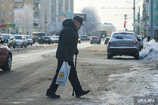 Курганским бюджетникам и пенсионерам выплатят 300 миллионов