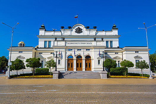 В Болгарии оппозиция внесла предложение о вотуме недоверия правительству