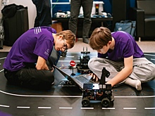 Робособака провела первую экскурсию в новосибирском Музее космонавтики