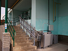 В Дзержинске установили электрический подъемник для подростка с ограниченными возможностями