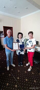Семейная пара из Коптева удостоилась медали за крепкие отношения