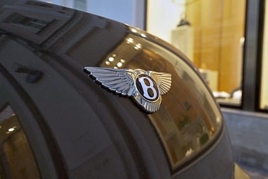 Разыгравших похищение на Bentley в Москве привлекут к ответственности