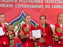 Пушкинские спортсменки поучаствовали во Всероссийском турнире по самбо