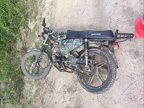 Школьник на мопеде погиб в ДТП в Тюменской области