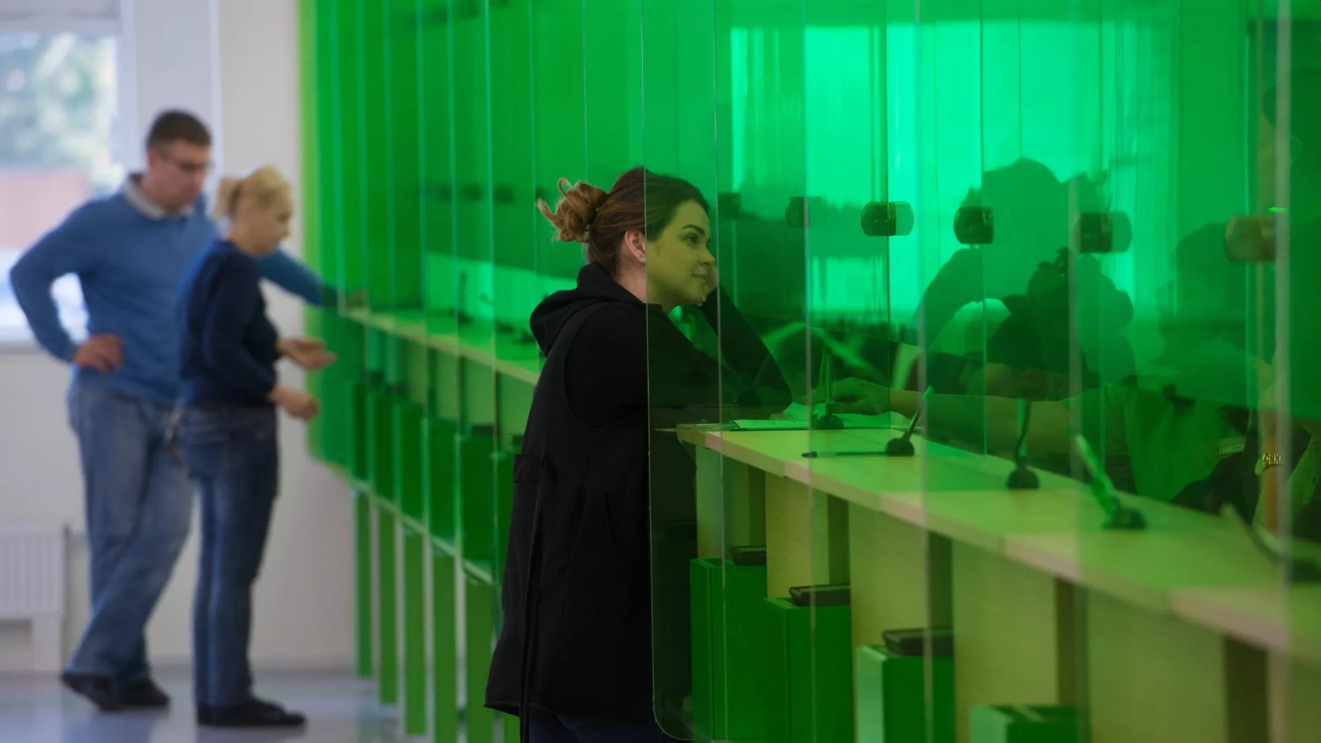 В ЕС заявили о невозможности полного запрета на выдачу виз гражданам РФ