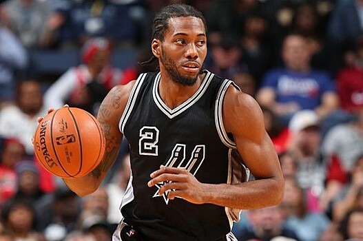 Форвард "Сан-Антонио" Леонард пропустит начало серии НБА с "Голден Стэйт"