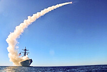 ВМС США перехватили учебную баллистическую ракету средней дальности