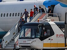 Клиентов российских авиакомпаний эвакуируют в Россию бесплатно
