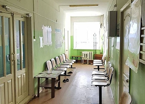 Прокуратура закончила проверку в Кочёвской больнице, где в туалете были бланки с данными пациентов
