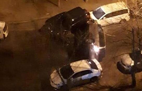 В Приморье водитель нестандартно «запарковался» на авто