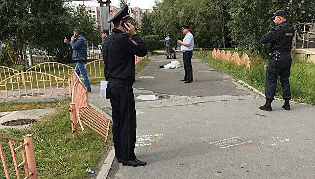 Установлена личность нападавшего на прохожих с ножом в Сургуте