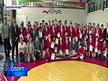 Первенство по борьбе самбо прошло в Давлеканово