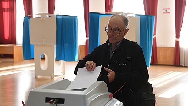 Лидер московских единороссов уступает кандидату от КПРФ на выборах в МГД