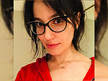 Блогер Лена Миро высмеяла новогоднее выступление Аллы Пугачевой