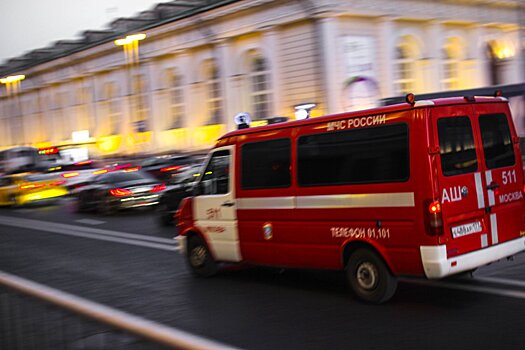 Женщина скончалась при пожаре в квартире на северо-западе Москвы