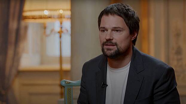 Суд в Москве взыскал с актера Козловского 400 тысяч рублей