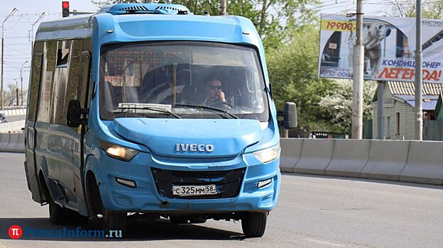 Чиновники отвергли идею сделать маршрут № 25 подвозящим