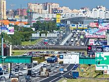 Полтавченко призвал соблюдать в городской рекламе петербургский стиль