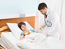 Российские врачи спасли мальчика, который умолчал, что его укусила гадюка