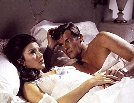 Экс-девушка Бонда Мадлен Смит призвала не делать из подружек агента 007 «безмозглых кукол»