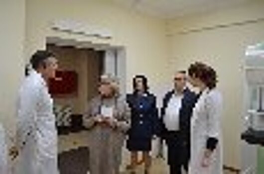 Председатель Общественного совета при УФСИН России по г. Москве Елена Зеленова и член Общественного совета при ФСИН России Илья Аристов с рабочим визитом посетили следственный изолятор №6